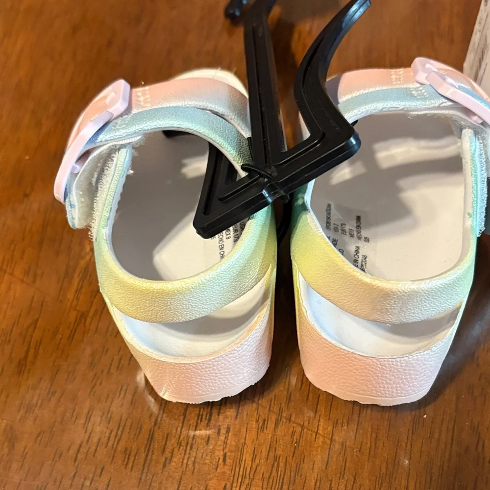 wonder nation charming sandals